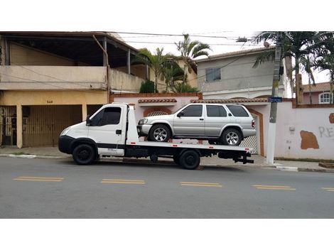 Base de Guincho na Rodovia dos Imigrantes